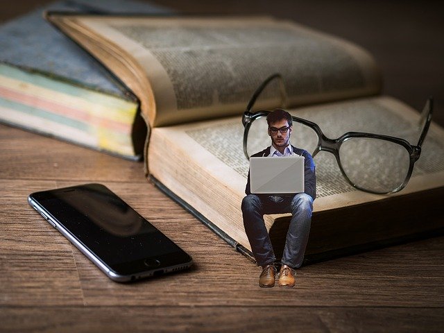 jeune en train de lire